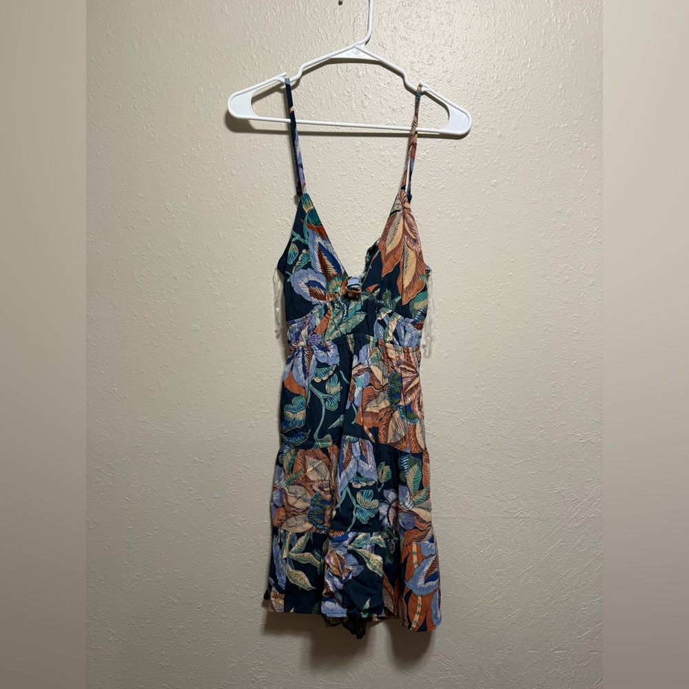 Angie Multicolor Leaf Print Maxi Dress